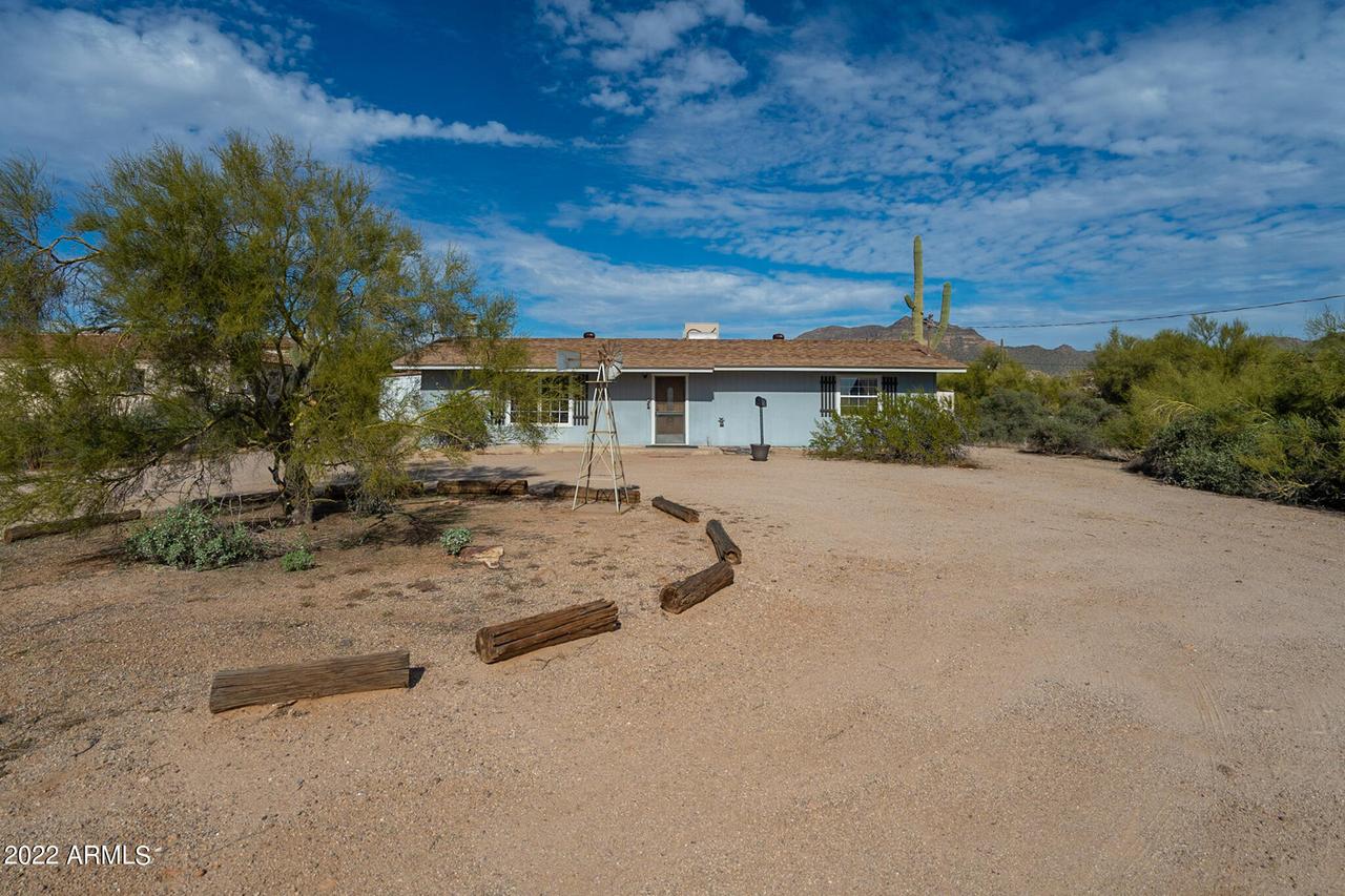 10328 E Iris Rd., Mesa, AZ 85207