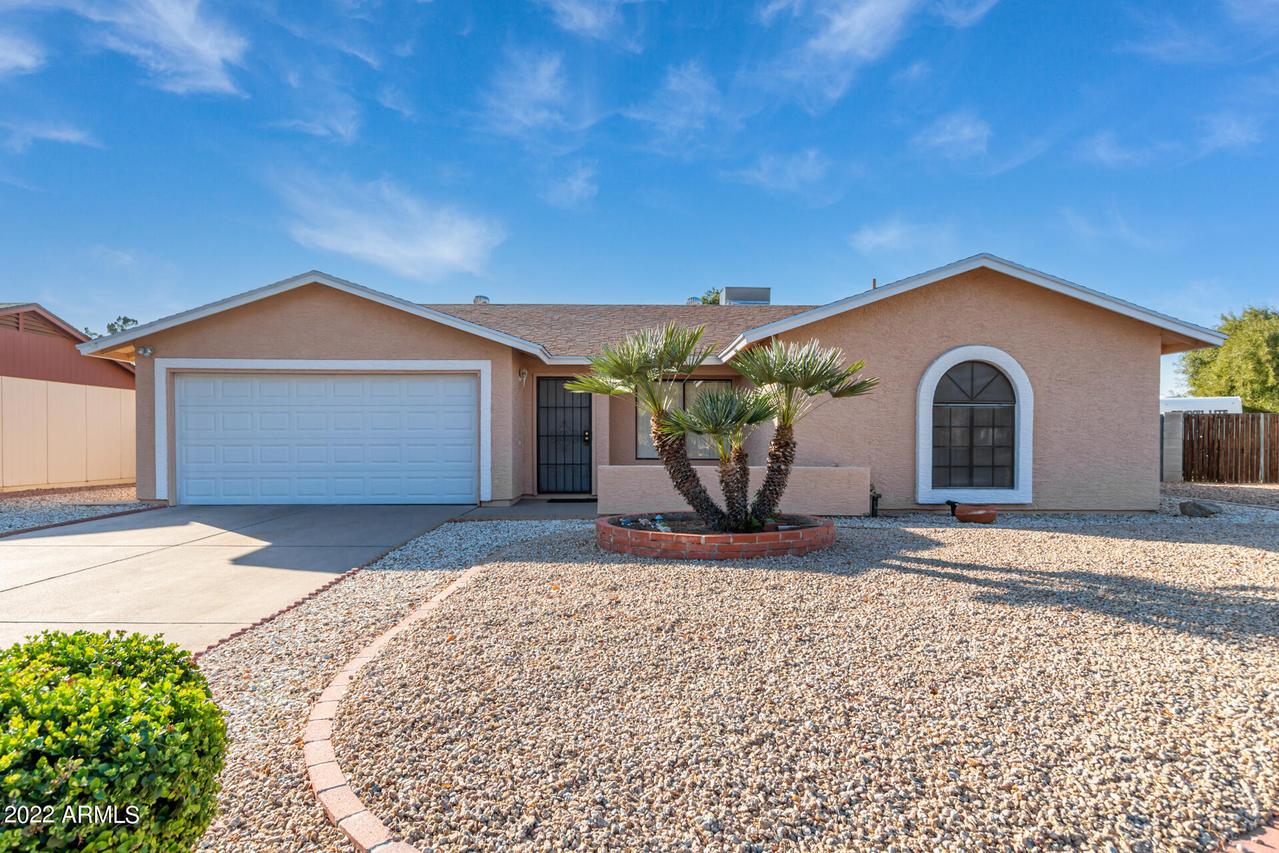 18040 N 30th Pl., Phoenix, AZ 85032