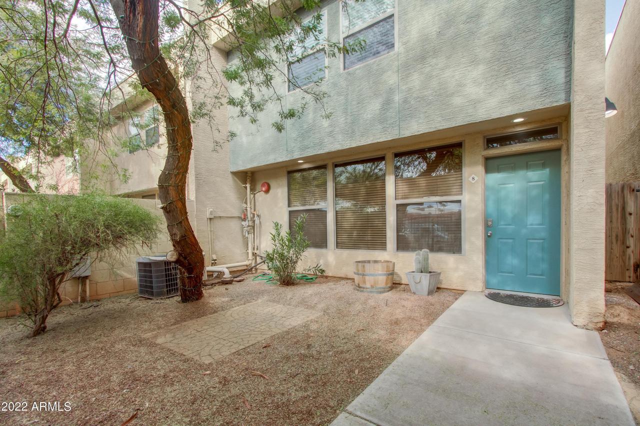 2929 N 39th St. #8, Phoenix, AZ 85018