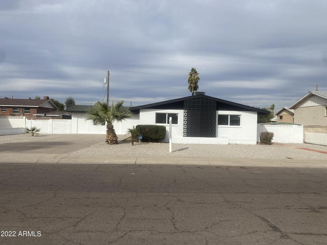 4634 W Berridge Ln., Glendale, AZ 85301