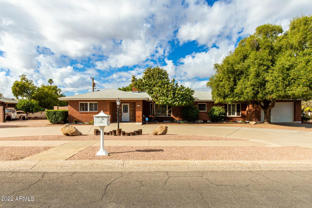 1129 N Olive Ave., Casa Grande, AZ 85122