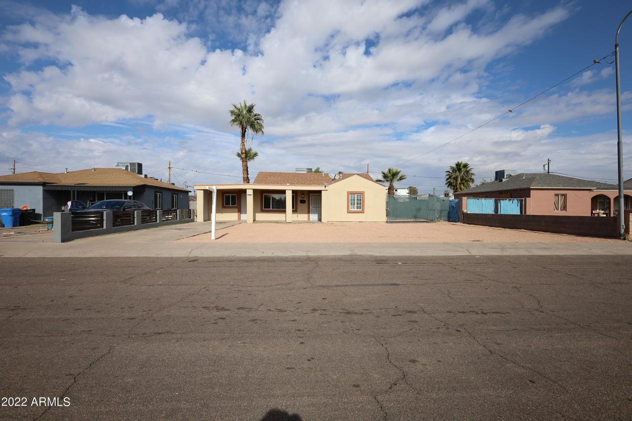 2638 W San Miguel Ave., Phoenix, AZ 85017