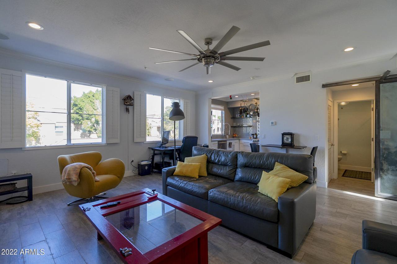 706 E Washington St. #207, Phoenix, AZ 85034