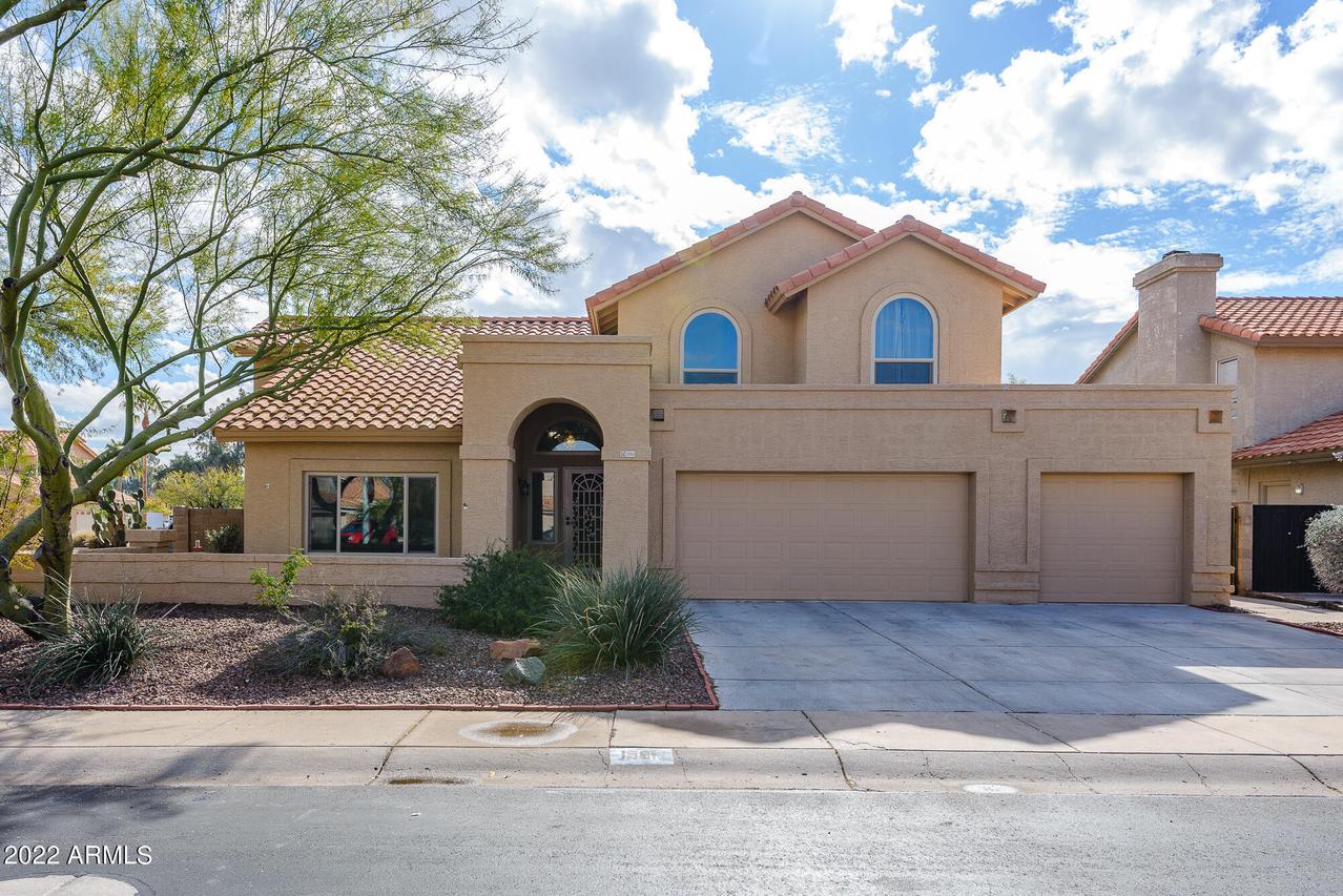 1561 W Oakland St., Chandler, AZ 85224