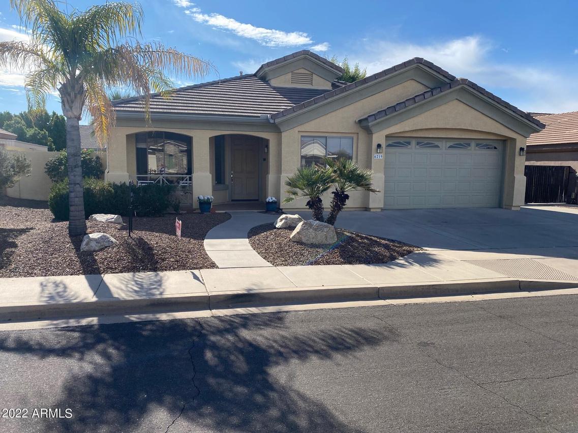 6219 E Mallory St., Mesa, AZ 85215
