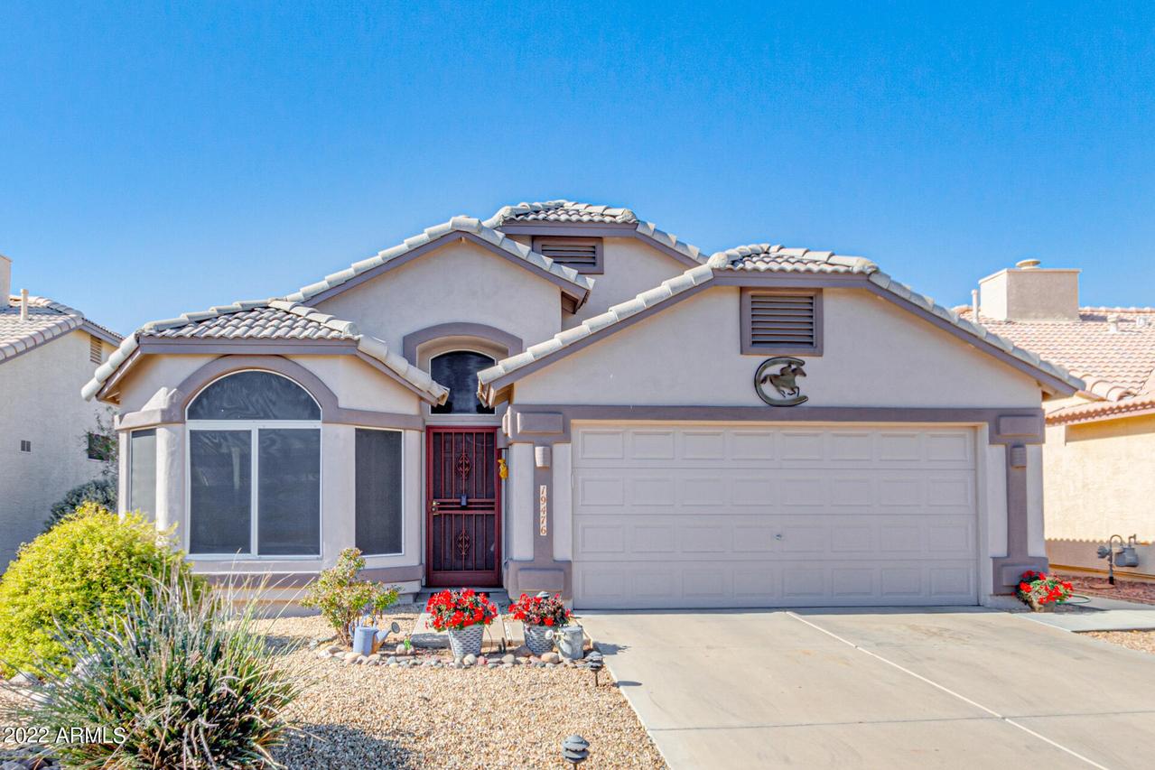 19476 N Coyote Lakes Pkwy., Surprise, AZ 85378