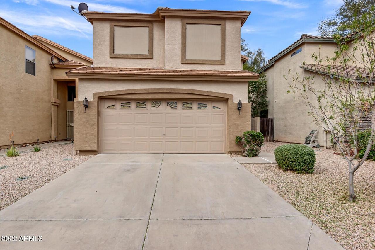 2148 N 30th St., Mesa, AZ 85213