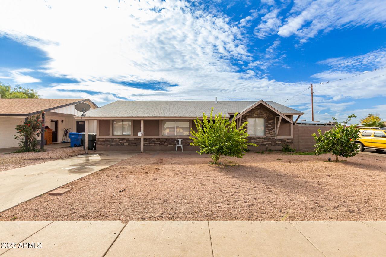 2047 W Windrose Dr., Phoenix, AZ 85029