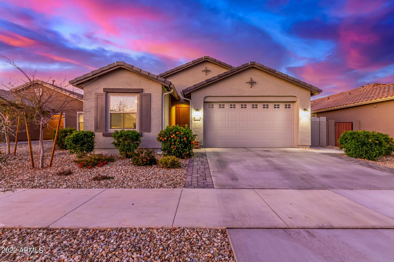 16574 W Charlotte Dr., Surprise, AZ 85387