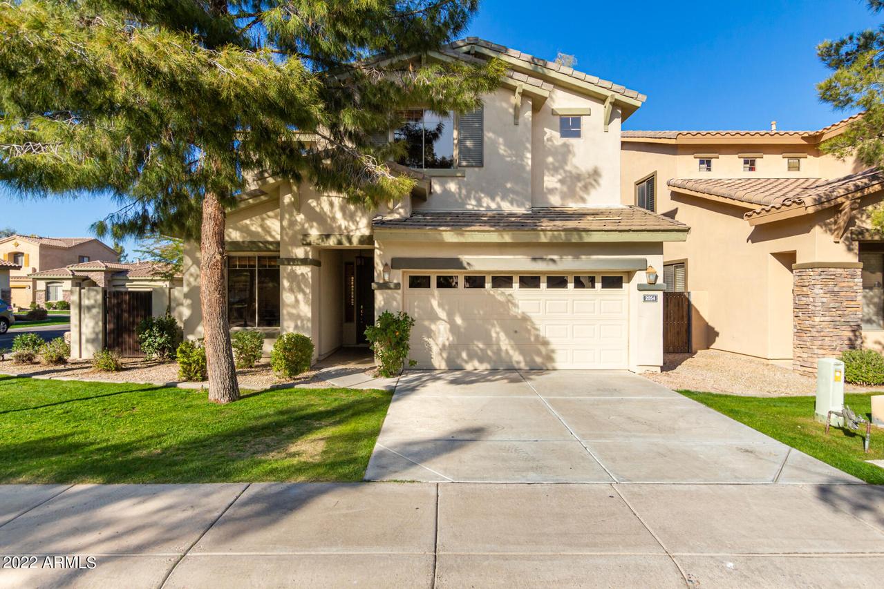 2054 W Periwinkle Way, Chandler, AZ 85248