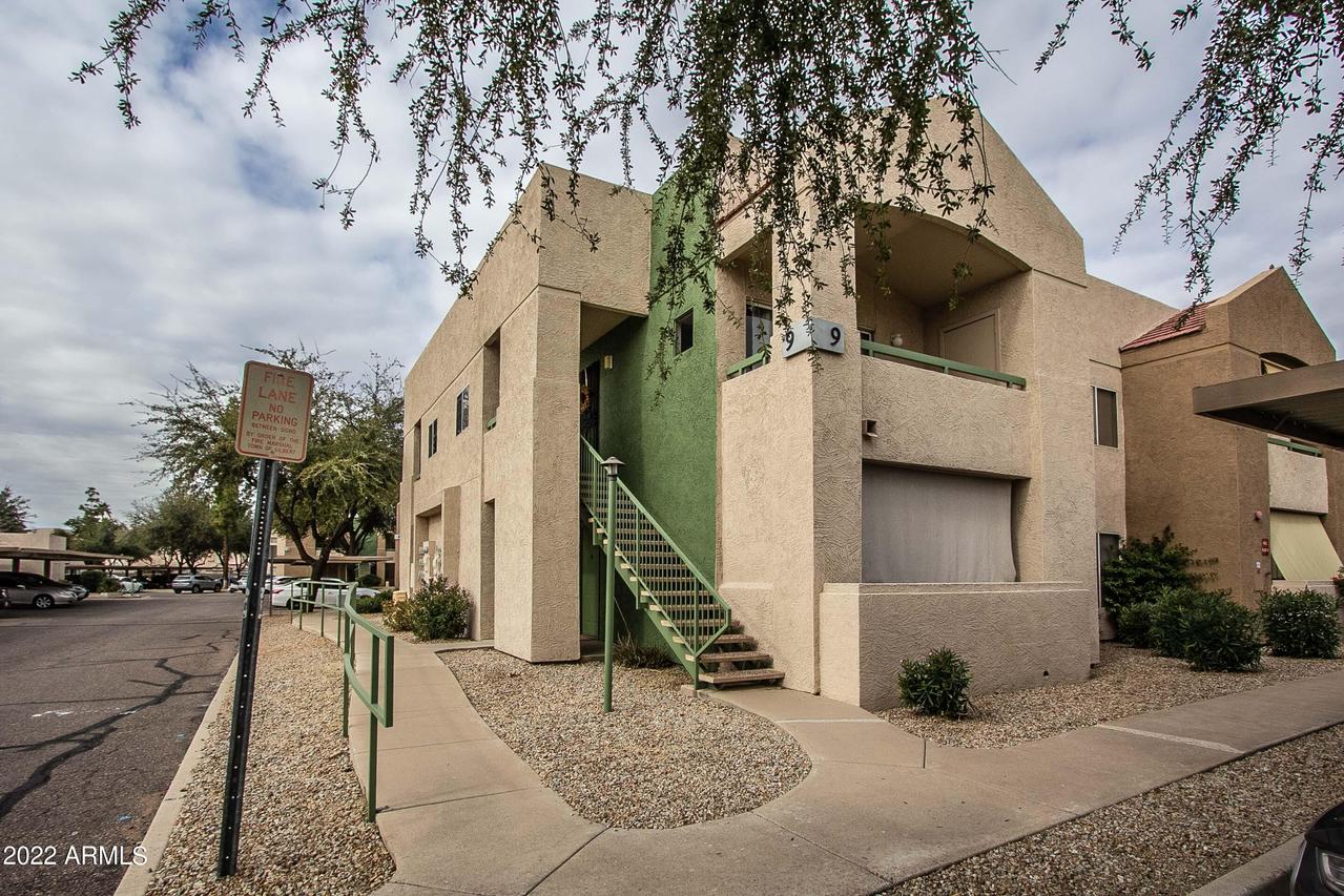 1295 N Ash St. #925, Gilbert, AZ 85233