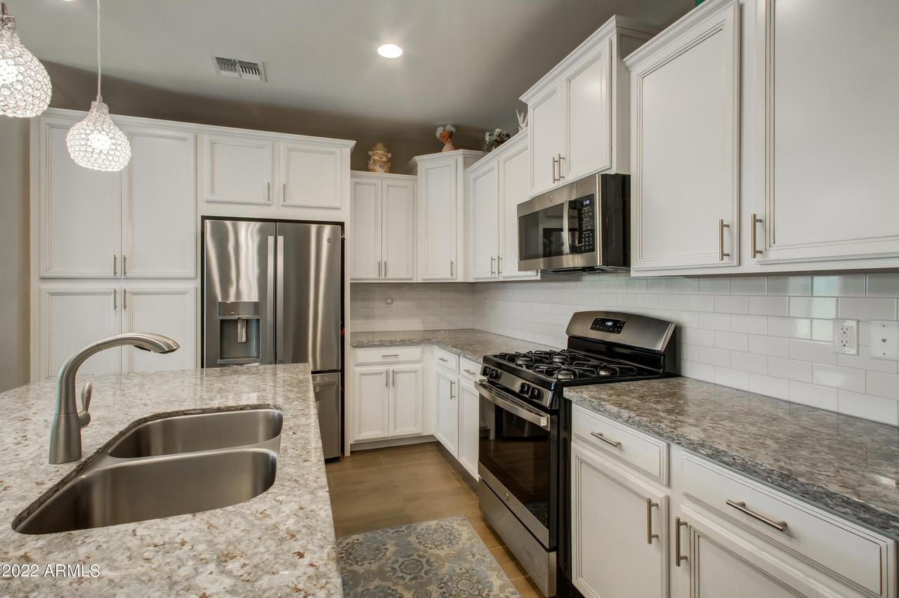 26329 N 166th Ave., Surprise, AZ 85387