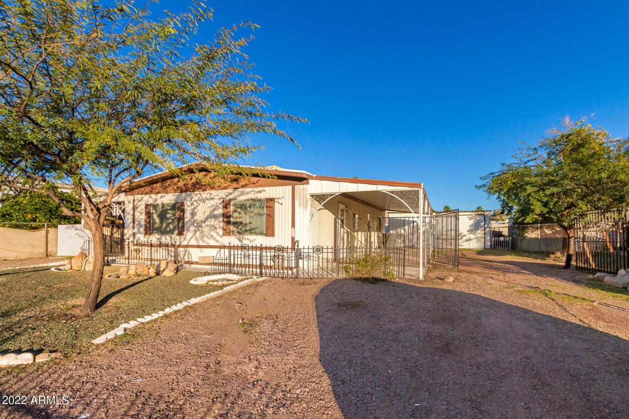 143 N 88th St., Mesa, AZ 85207