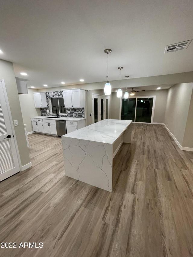 16229 N Meadow Park Dr., Sun City, AZ 85351