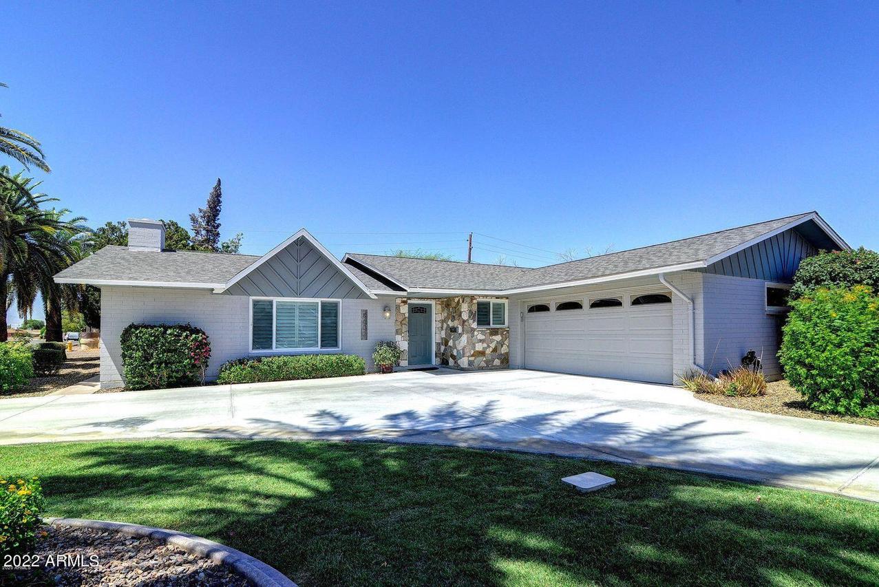 8602 E Meadowbrook Ave., Scottsdale, AZ 85251