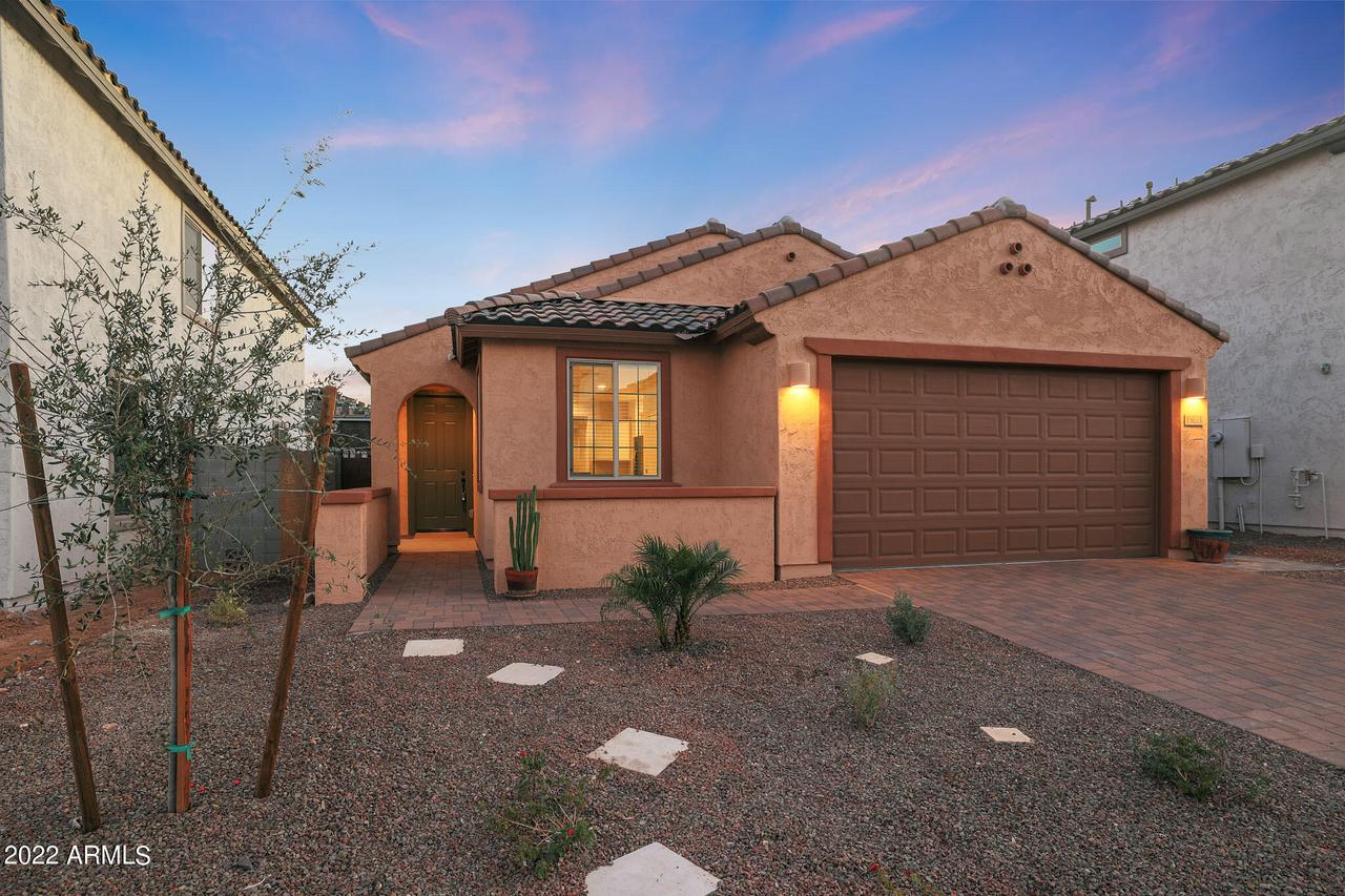 19833 W Palo Verde Dr., Litchfield Park, AZ 85340