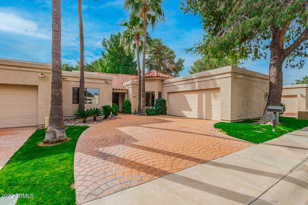 7385 E Buena Terra Way, Scottsdale, AZ 85250