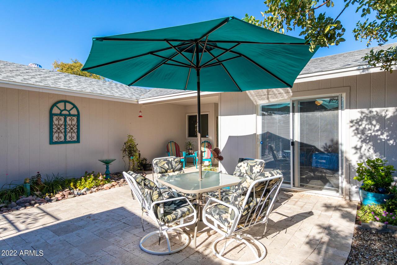9706 W Lodestone Ct., Sun City, AZ 85373