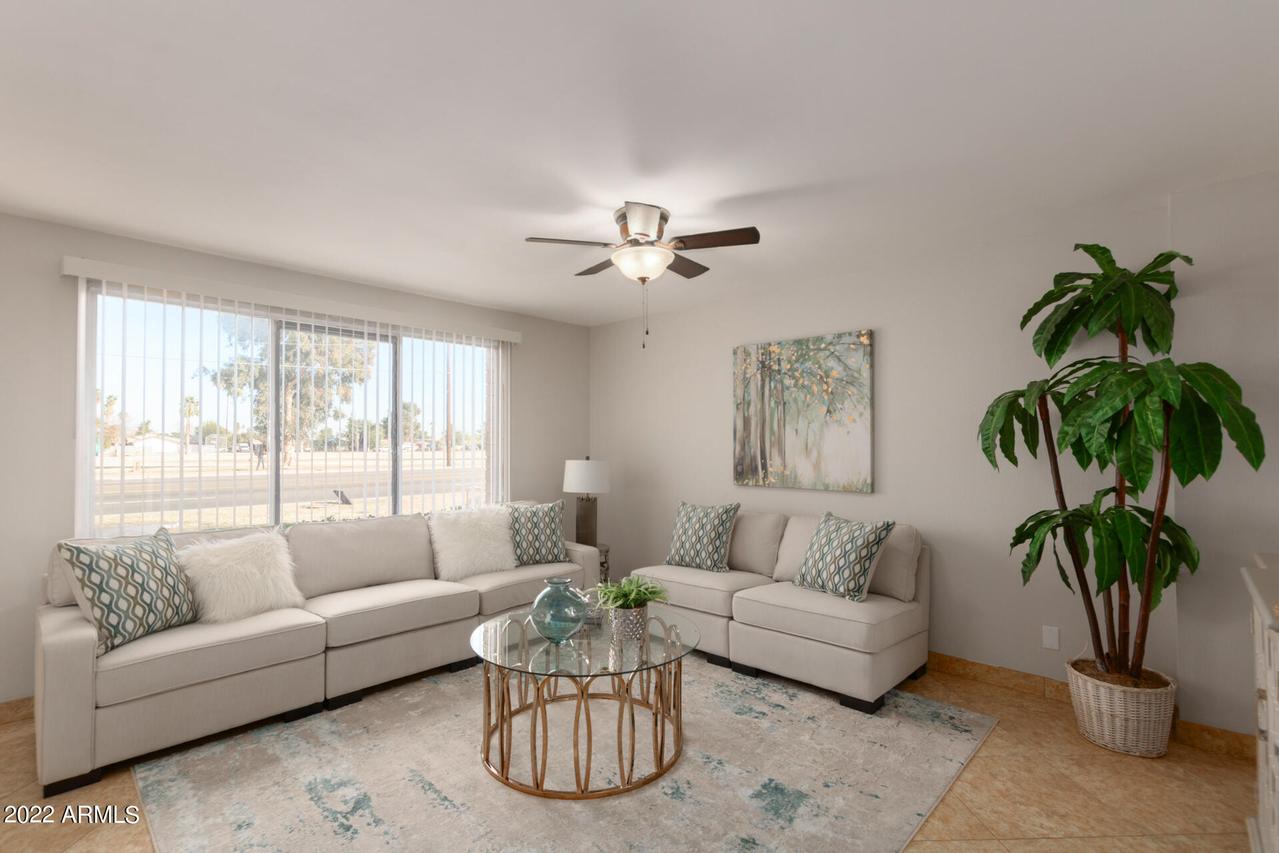 6530 N 43rd Ave., Glendale, AZ 85301