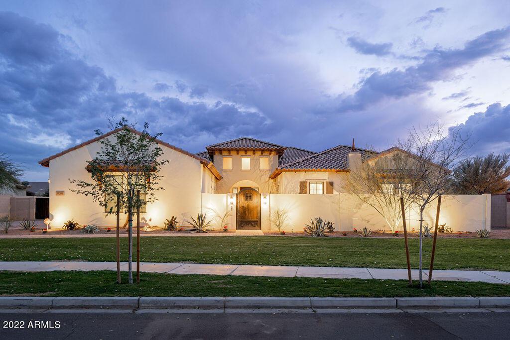 17709 E Appaloosa Dr., Queen Creek, AZ 85142