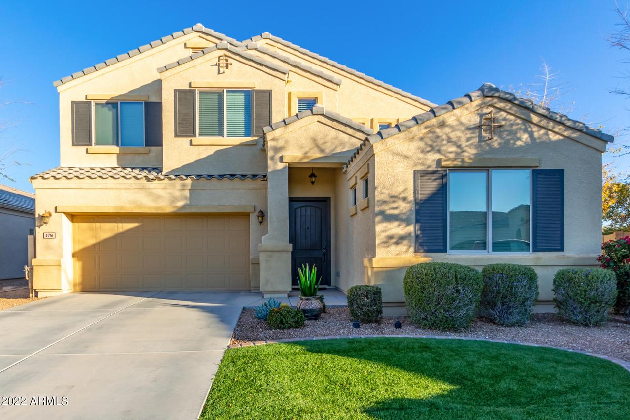 4716 E Rhyolite Dr., San Tan Valley, AZ 85143