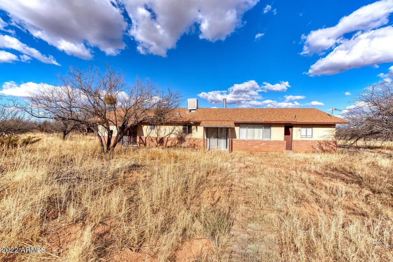 6232 S Jaxel Rd., Hereford, AZ 85615