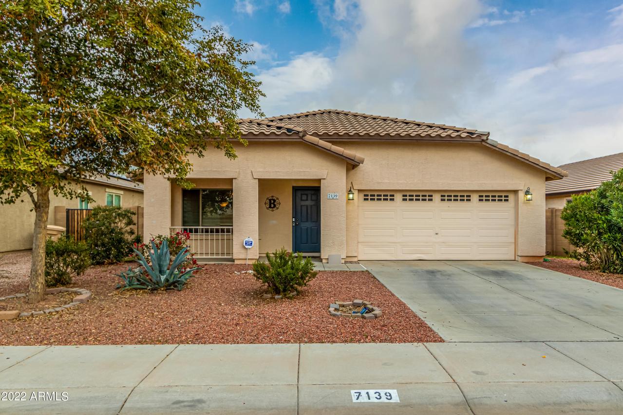 7139 S Blue Hills Dr., Buckeye, AZ 85326