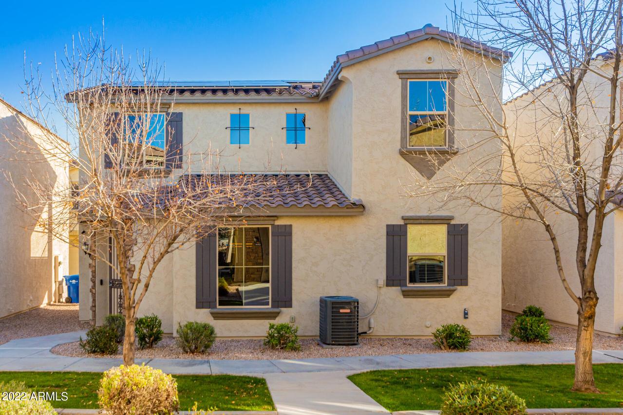 17737 W Woodrow Ln., Surprise, AZ 85388