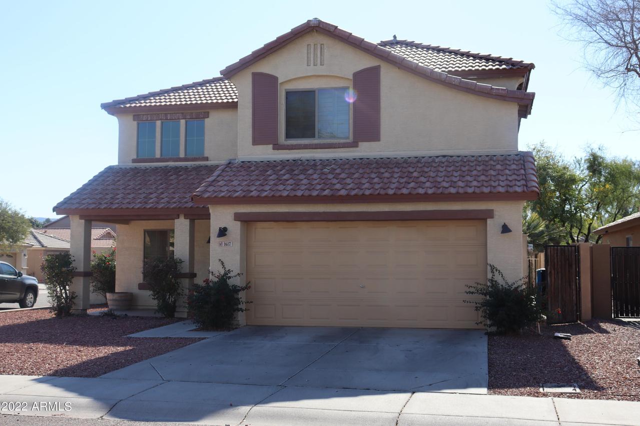 1617 W Pecan Rd., Phoenix, AZ 85041