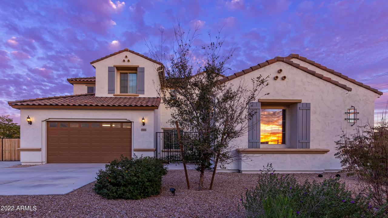 9569 W Whispering Wind Dr., Peoria, AZ 85383