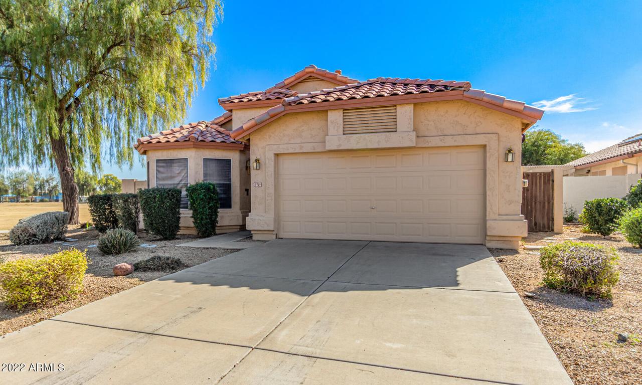 9749 W Pontiac Dr., Peoria, AZ 85382