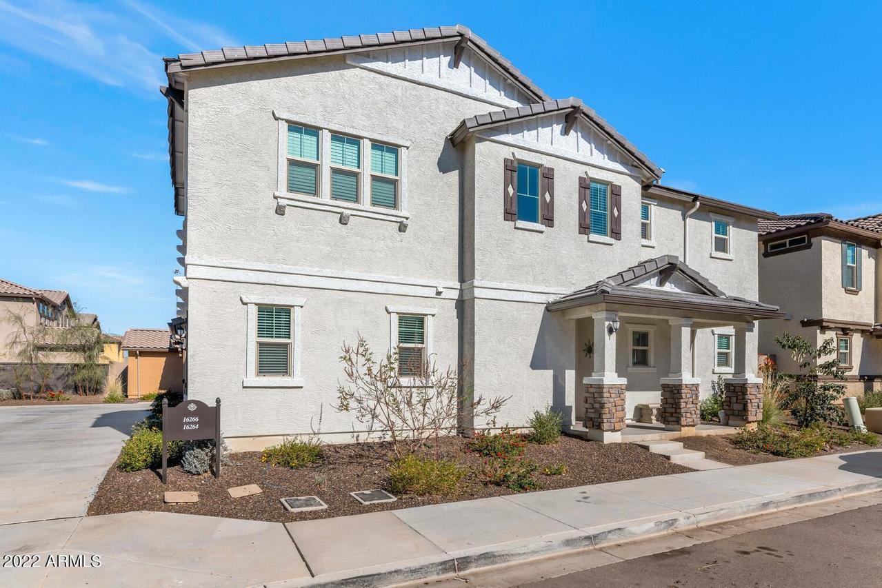 16264 W La Ventilla Way, Goodyear, AZ 85338