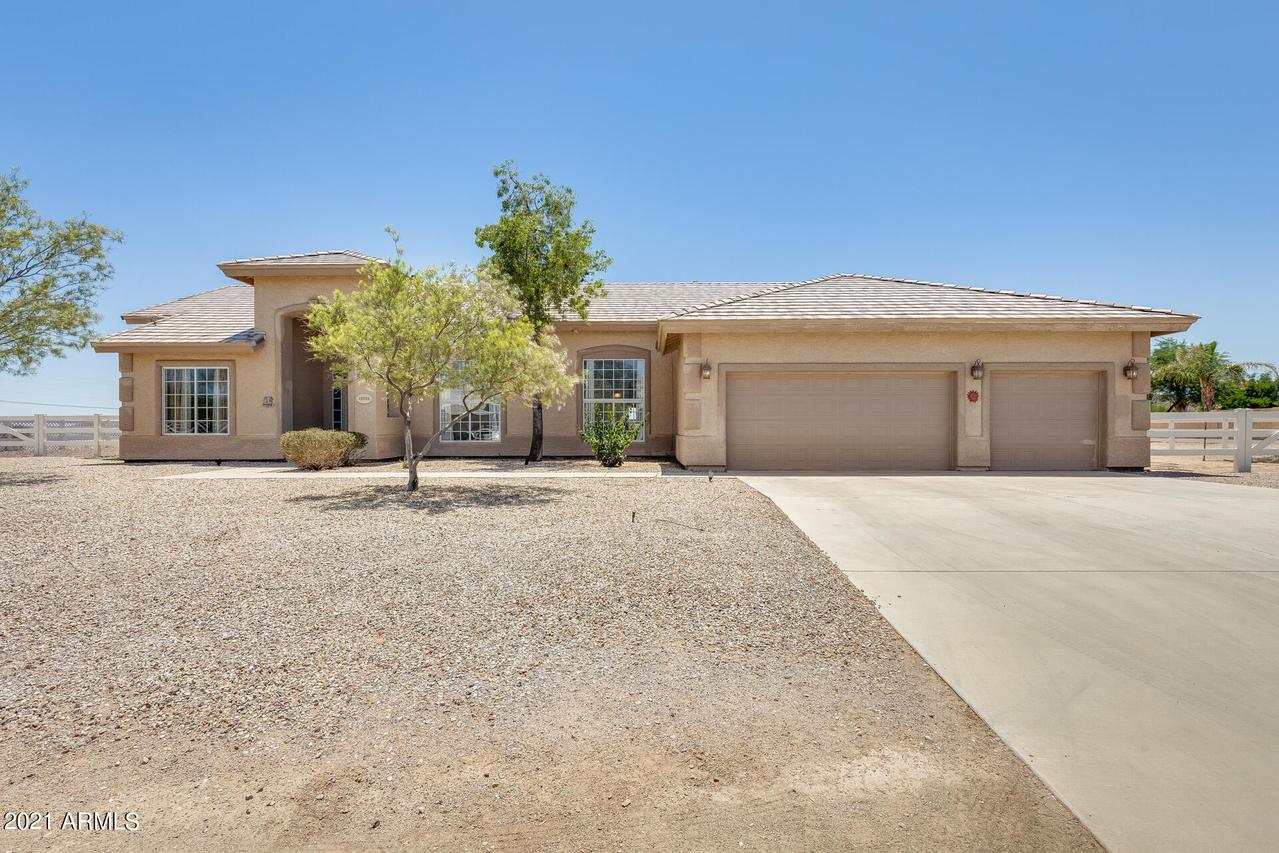 10529 W Quartz Dr., Casa Grande, AZ 85193