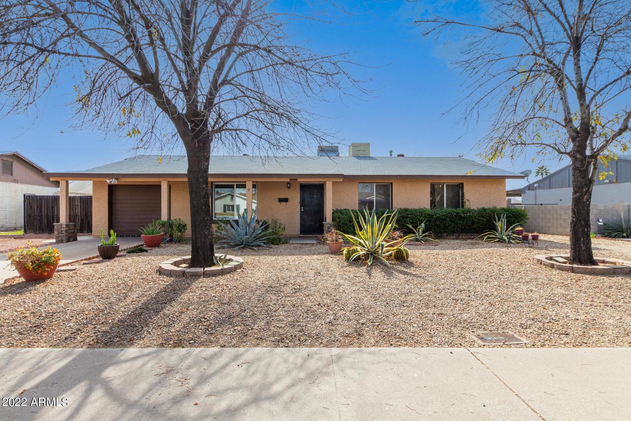 8225 W Piccadilly Rd., Phoenix, AZ 85033