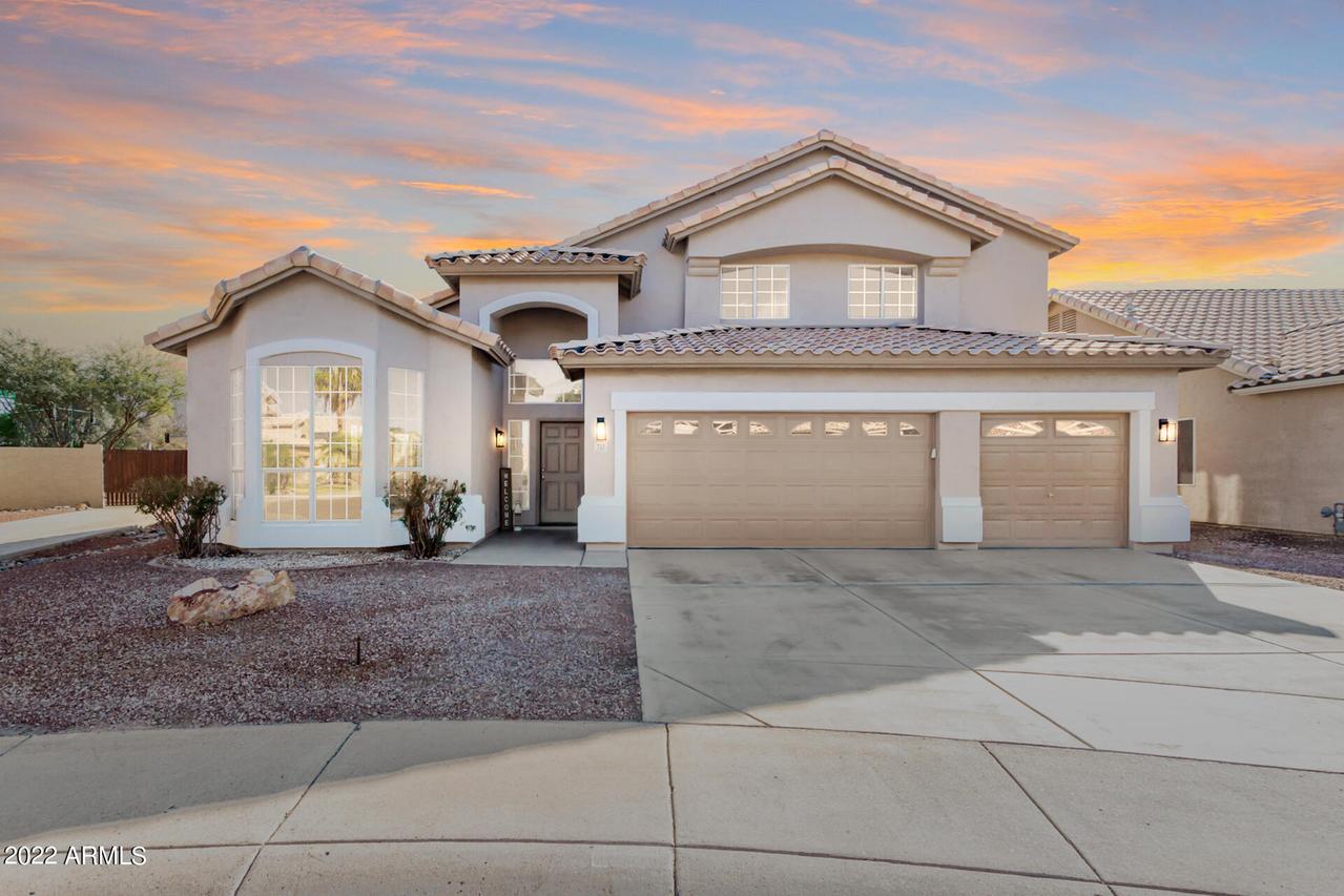 717 W Beverly Ln., Phoenix, AZ 85023