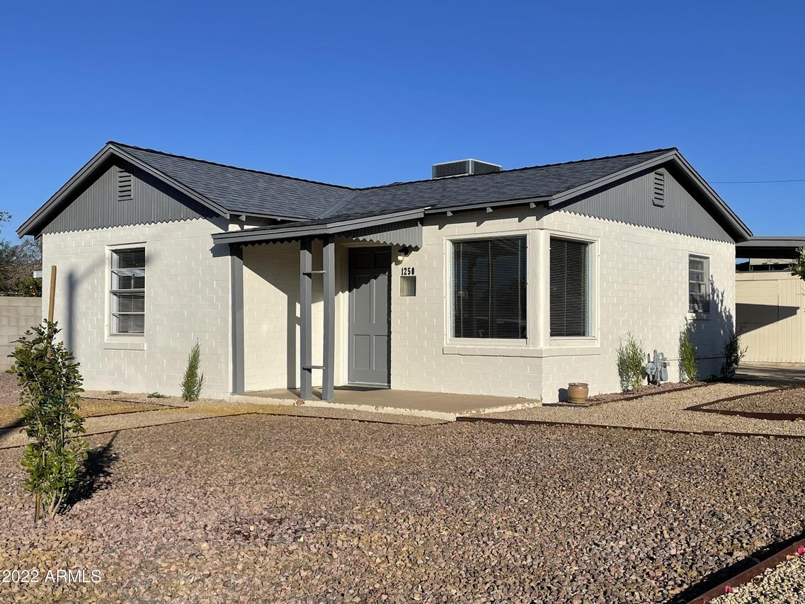 1250 E Sunnyslope Ln., Phoenix, AZ 85020
