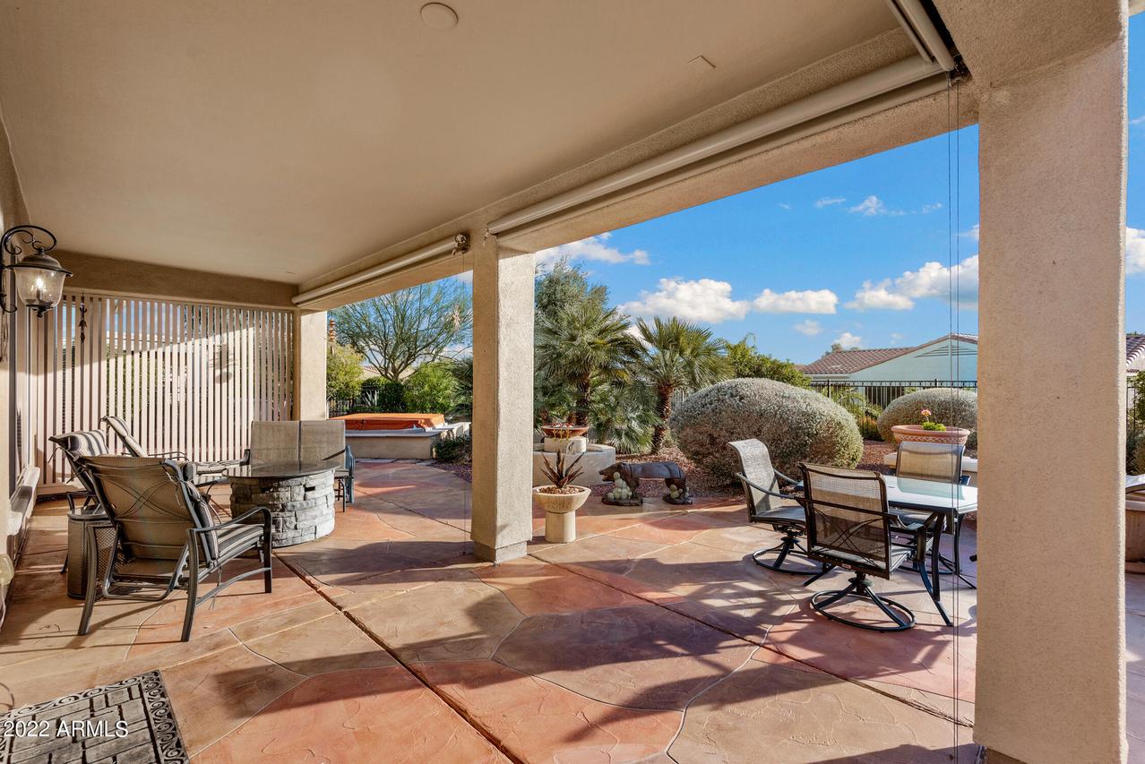 13111 W Junipero Dr., Sun City West, AZ 85375