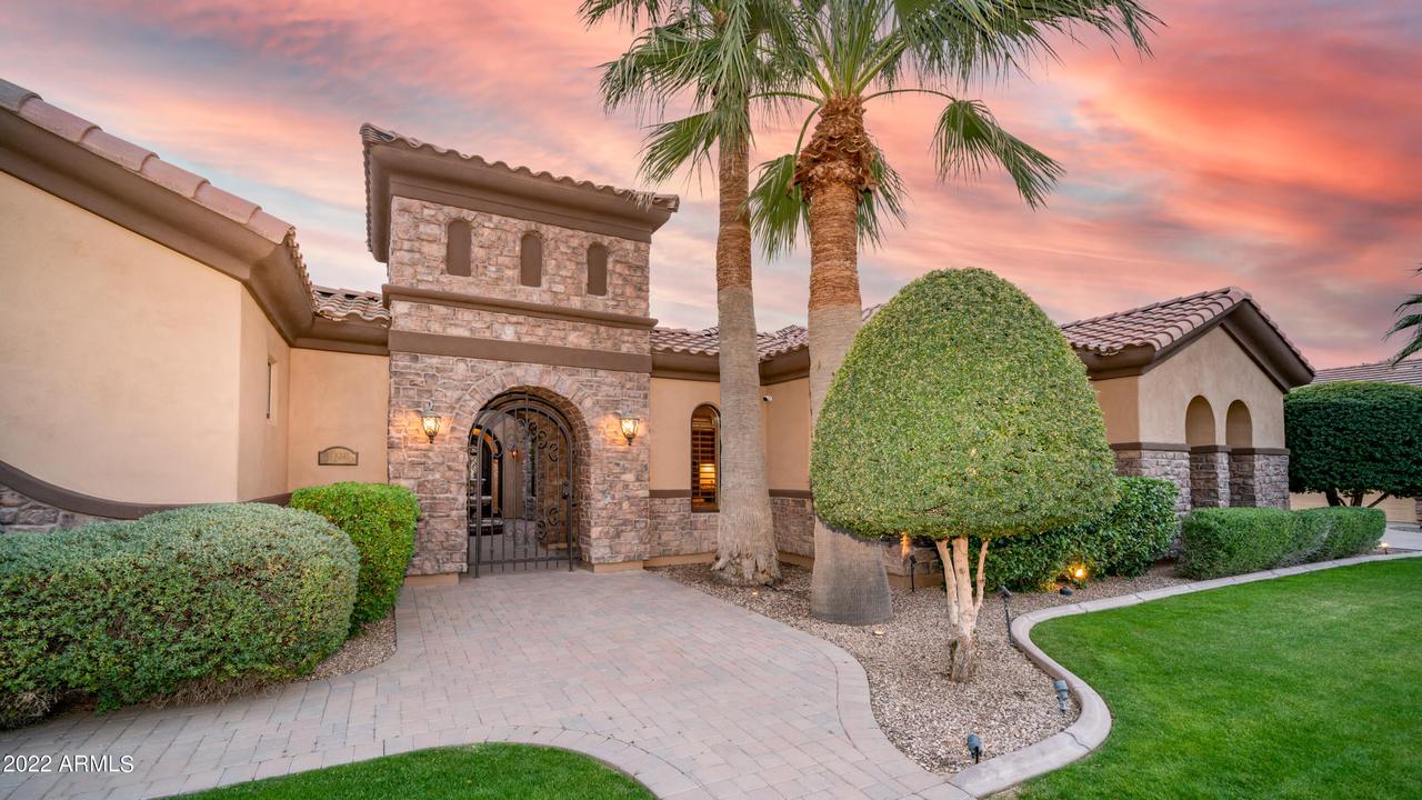 18021 W San Miguel Ave., Litchfield Park, AZ 85340