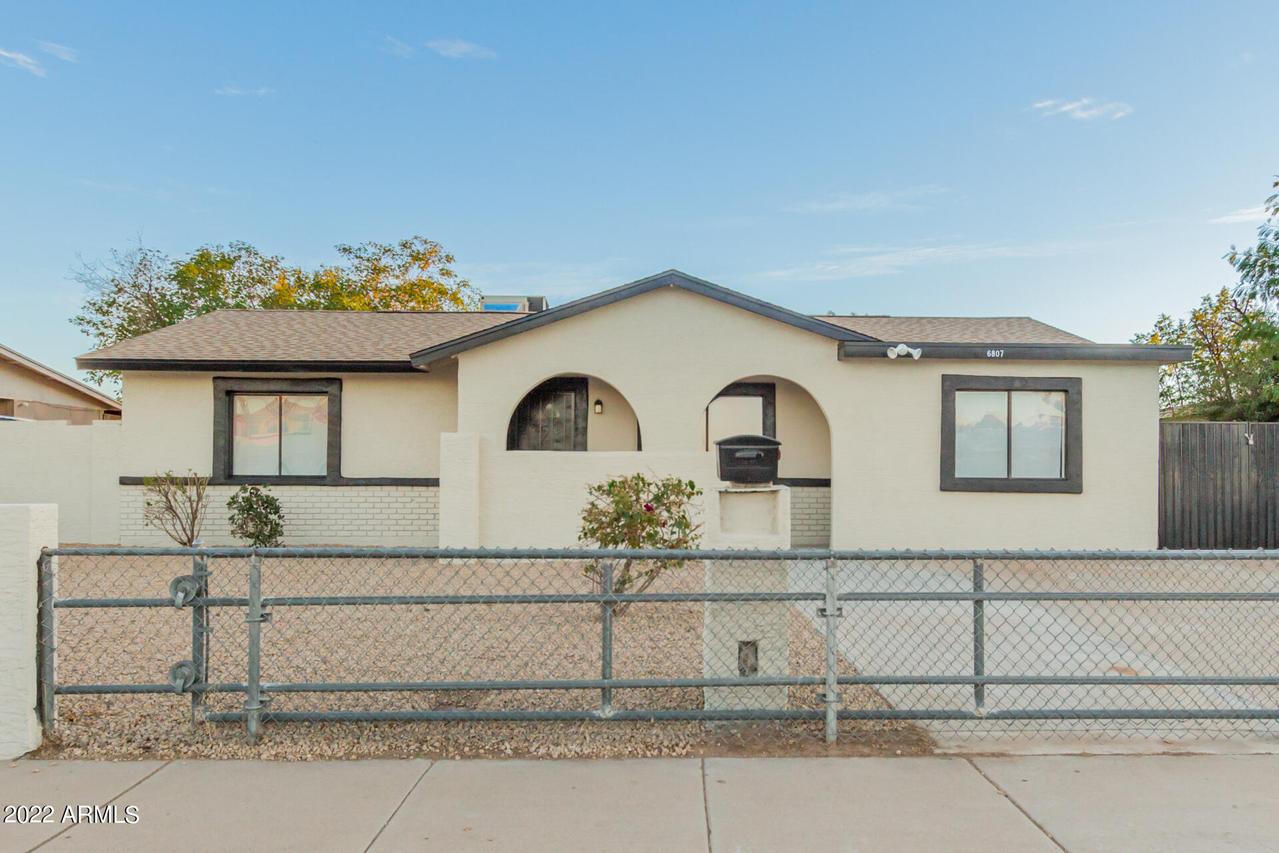 6807 W Colter St., Glendale, AZ 85303