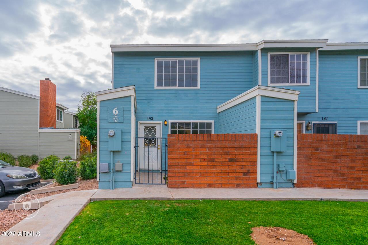 510 N Alma School Rd. #142, Mesa, AZ 85201