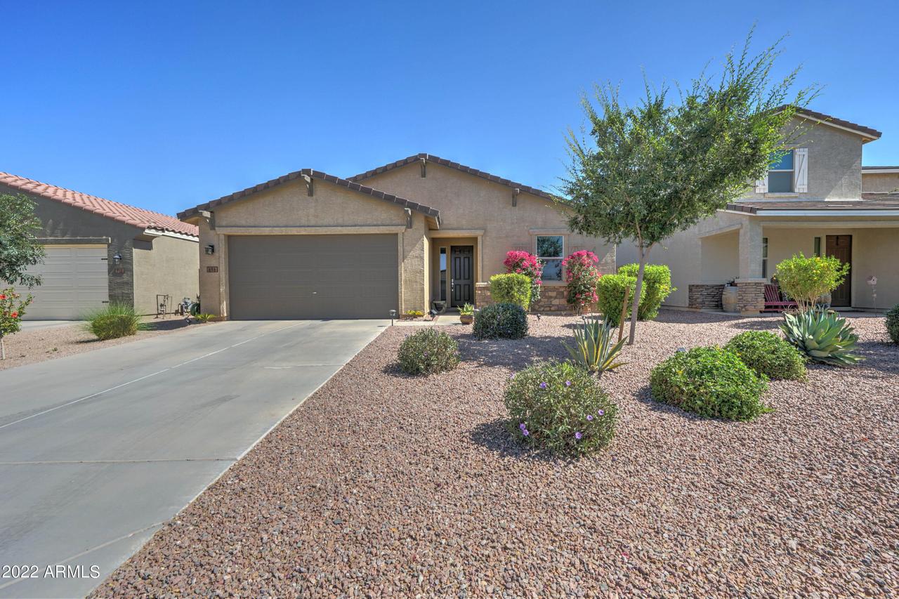 696 W Glen Canyon Dr., San Tan Valley, AZ 85140
