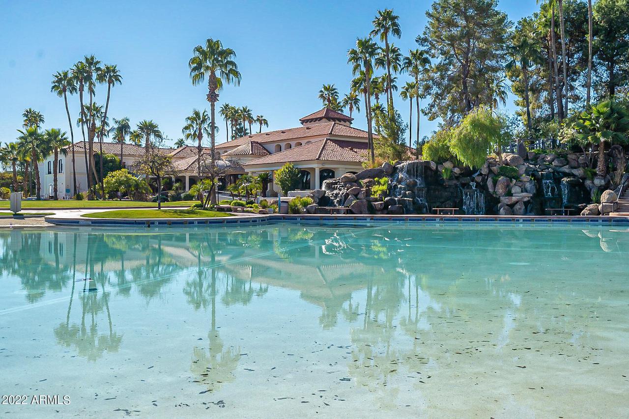 1633 E Lakeside Dr. #62, Gilbert, AZ 85234