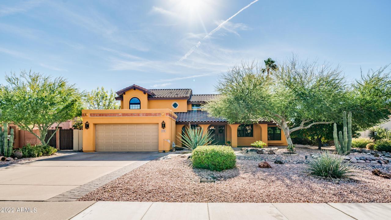 2659 E Leonora St., Mesa, AZ 85213