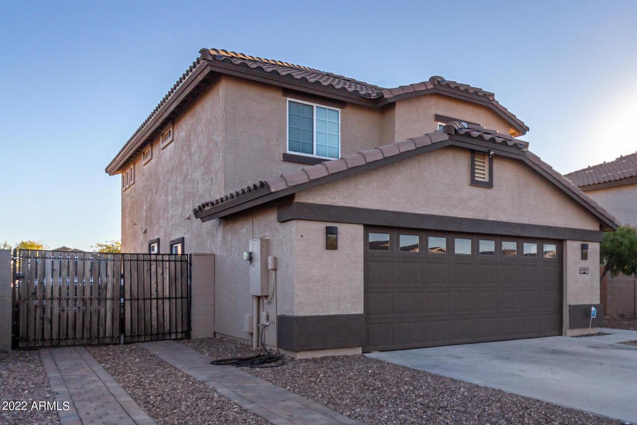 22247 W Shadow Dr., Buckeye, AZ 85326