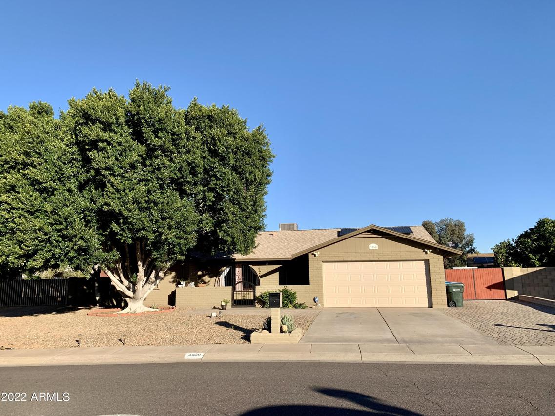 3550 W Emig Rd., Phoenix, AZ 85053