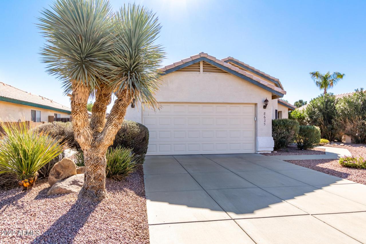 8625 W Echo Ln., Peoria, AZ 85345