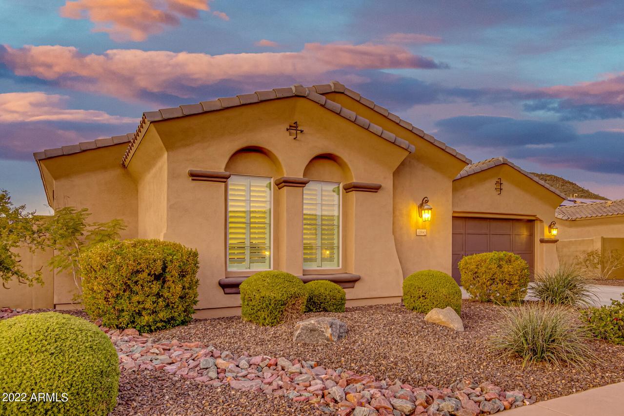 12860 W Calle De Sol, Peoria, AZ 85383