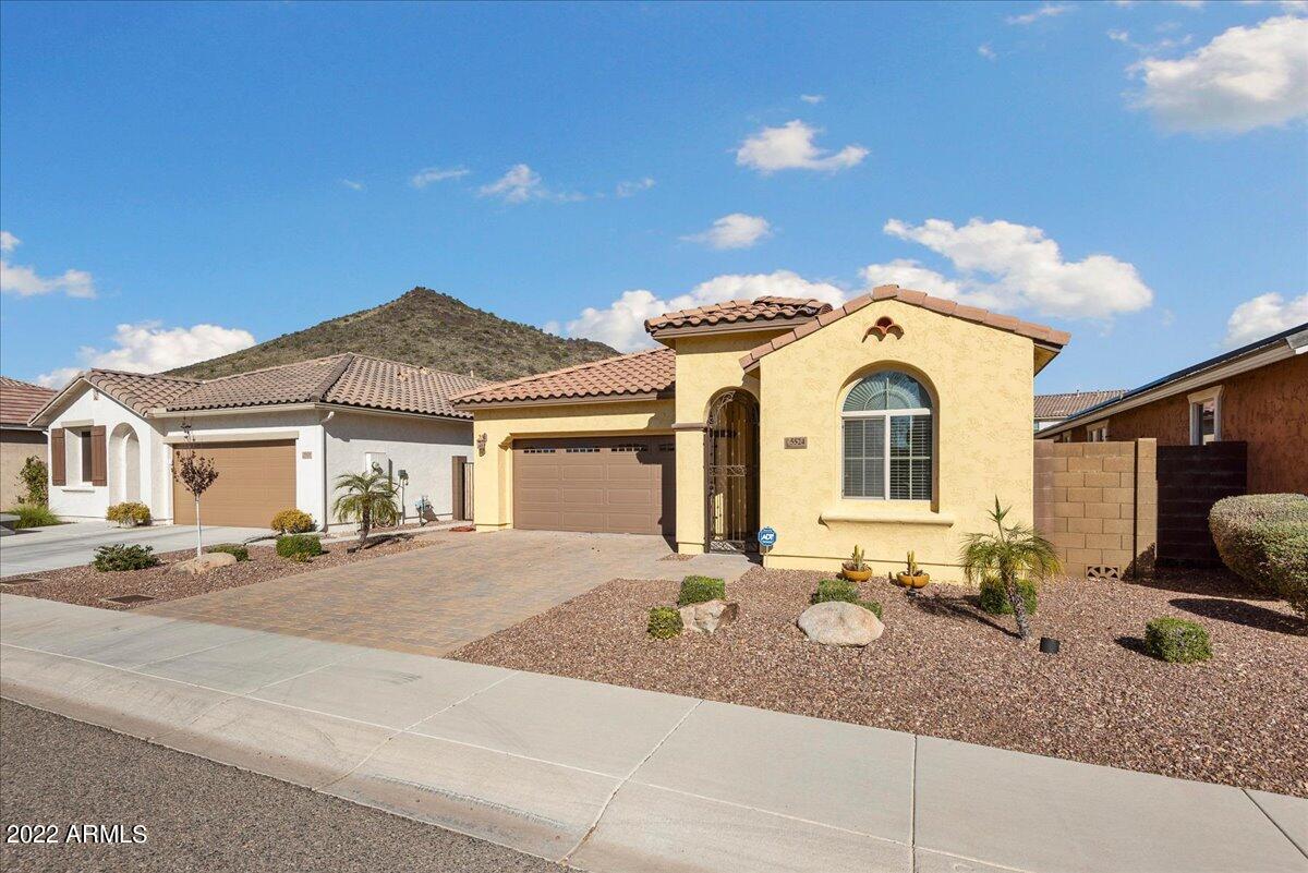 5524 W Buckskin Tr., Phoenix, AZ 85083