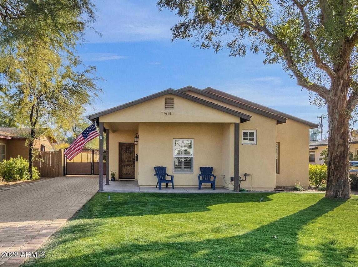 1501 E Earll Dr., Phoenix, AZ 85014