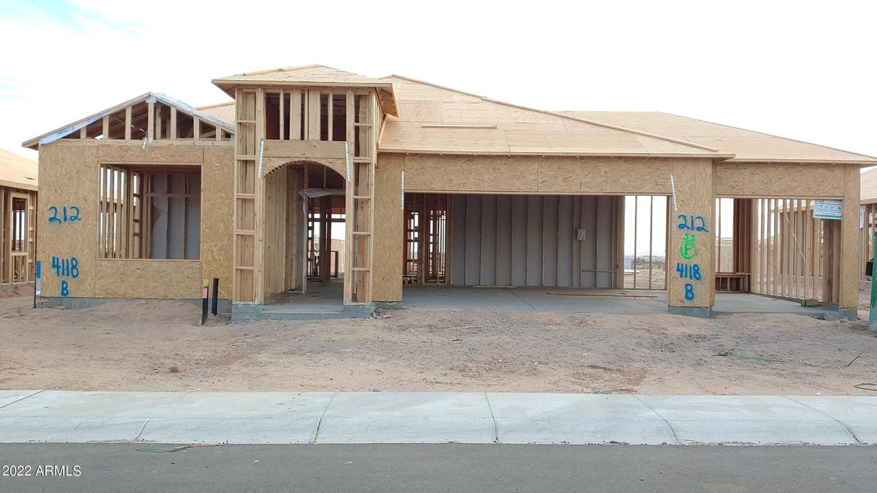 1033 W Descanso Canyon Dr., Casa Grande, AZ 85122